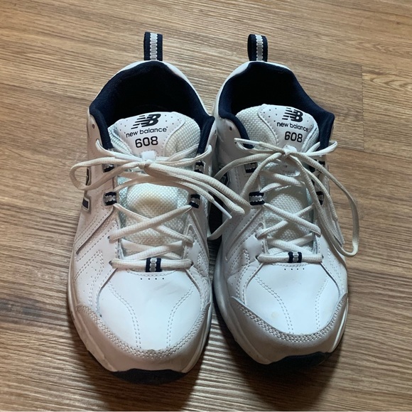 EUC Men’s 8 2E Athletic shoes - Picture 7 of 7